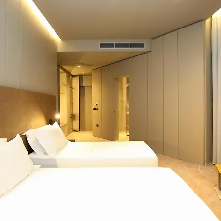 The View Boutique Hotel 4*