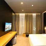 Hotel The View Boutique Vlorë