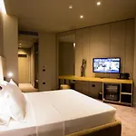 The View Boutique Hotel 4*
