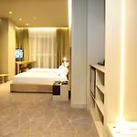The View Boutique 4*
