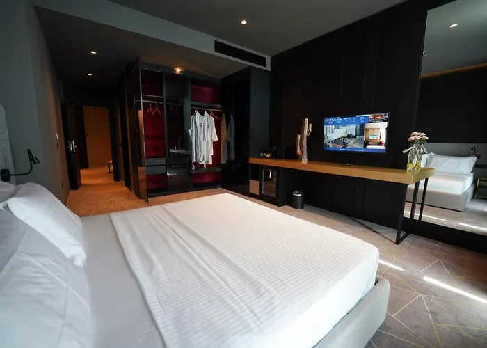 The View Boutique Vlorë